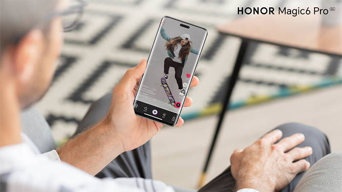 نظرة على هاتف HONOR Magic6 Pro: جهاز رائد من الفئة الأولى مع الكثير من الميزات الثورية بالذكاء الاصطناعي