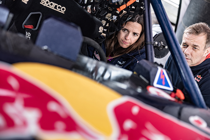 Loeb on mentoring Dakar winner Cristina Gutiérrez: we push each other to improve