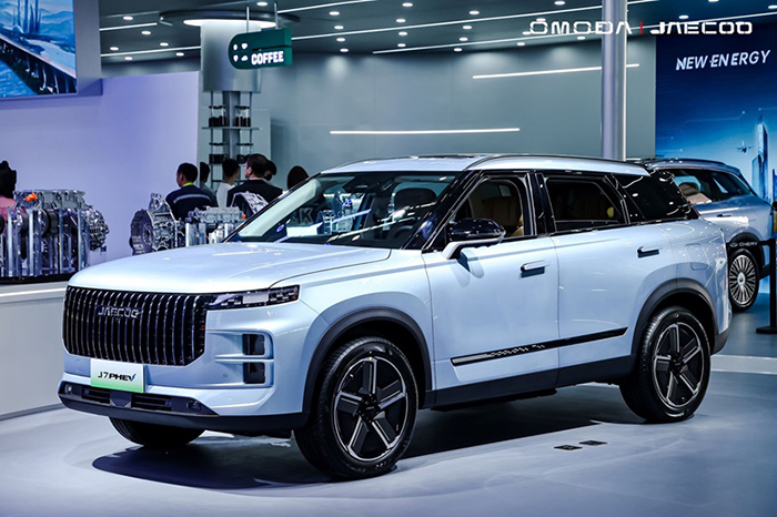 OMODA & JAECOO becomes fastest growing automotive brand globally, marking new energy debut at Beijing Auto Show 2024