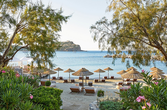 انضموا إلى د. ديباك شوبرا في عطلة مميزة بفندق Grecotel Cape Sounio باليونان أكتوبر المقبل
