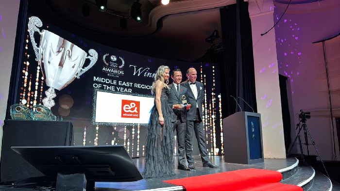 e& Carrier & Wholesale achieves dual wins at CC-Global Awards in Berlin