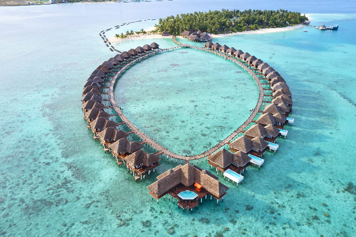 SUN SIYAM VILU REEF CELEBRATED AS INDIAN OCEAN’S LEADING WATER VILLA RESORT 2024