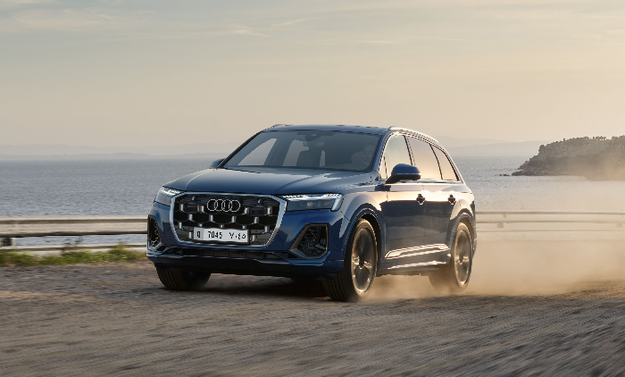 نقلة على مستوى الفخامة والمساحة في منطقة الشرق الأوسط بإطلاق Audi Q7 الجديدة ذات السبعة مقاعد