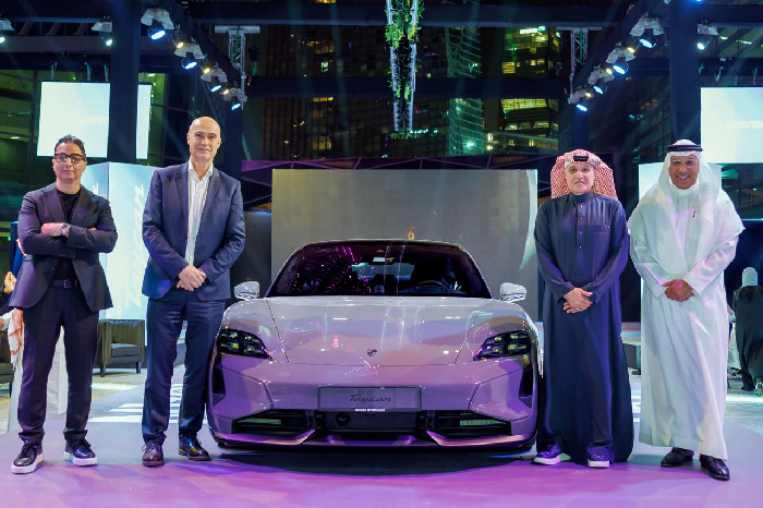 Porsche Saudi Arabia launches all-new, all-electric Macan and the new Taycan