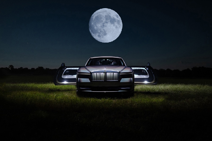 ROLLS-ROYCE PRESENTS SPECTRE LUNAFLAIR: A SPELLBINDING EXPRESSION OF BESPOKE