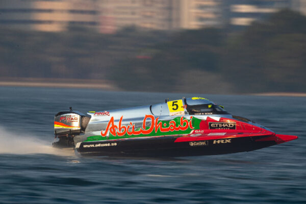 ANDERSSON CLINCHES WORLD TITLE WITH VICTORY IN SHARJAH