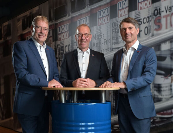 شركة LIQUI MOLY تختتم العام المالي 2024 بمبيعات قياسية تبلغ مليار يورو شركة LIQUI MOLY تختتم العام المالي 2024 بمبيعات قياسية تبلغ مليار يورو