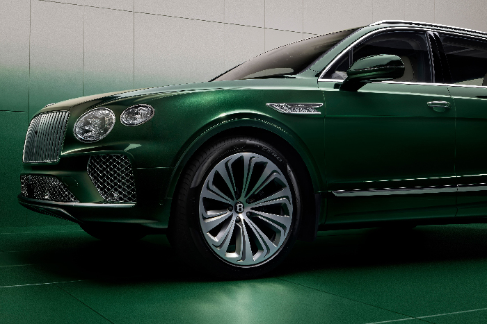 MULLINER LEGACY COLOURS RETURN FOR NEW BENTAYGA ATELIER EDITION