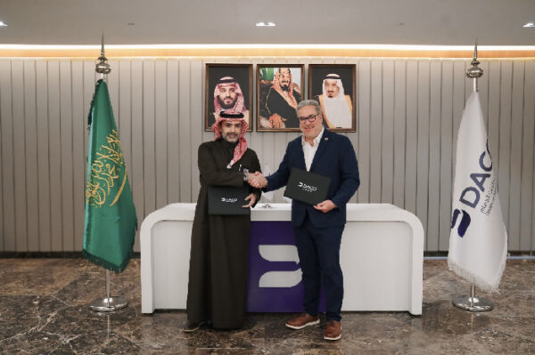 مطارات الدمام توقّع مذكرة تفاهم مع الجمعية الوطنية للحماية من الحرائق لتعزيز معايير السلامة من الحرائق مطارات الدمام توقّع مذكرة تفاهم مع الجمعية الوطنية للحماية من الحرائق لتعزيز معايير السلامة من الحرائق