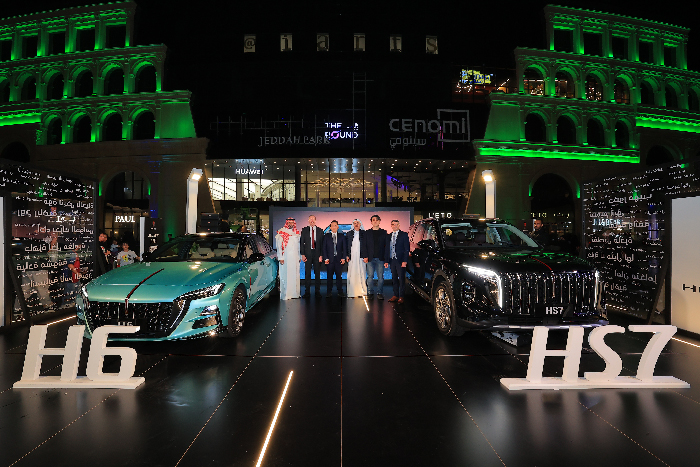 Driving into the Future: Hongqi H6 & HS7 Electrifying Launch Event Goes Viral