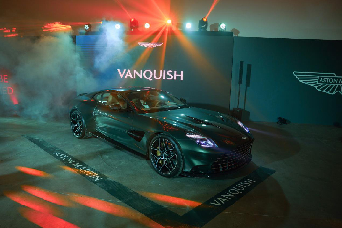 ASTON MARTIN VANQUISH UNVEILED IN DUBAI