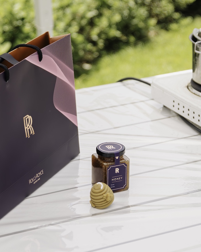 ROLLS-ROYCE MOTOR CARS EXPANDS APIARY INITIATIVE ACROSS THE UAE